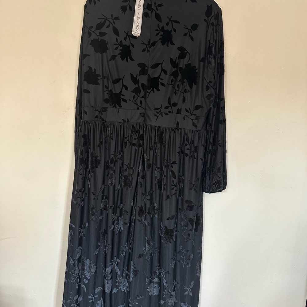 Polagram Black Sheer‎ Floral Dress - Picture 3 of 11